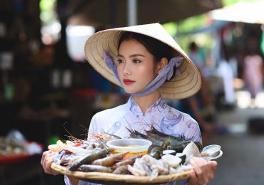 Hải sản bát giới cần tuyển 1 bạn nv phục vụ ca tối